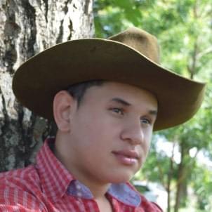 Eduardo Pineda cantante de música llanera.
