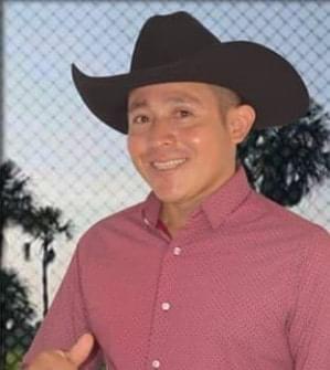 Carlos Gutierrez cantante de musica llanera