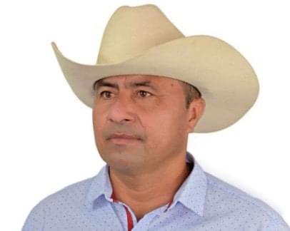 Olver Gallo Sanchez cantante de musica llanera