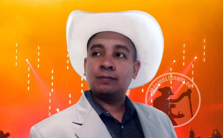 Richard Farfan cantante de música llanera.