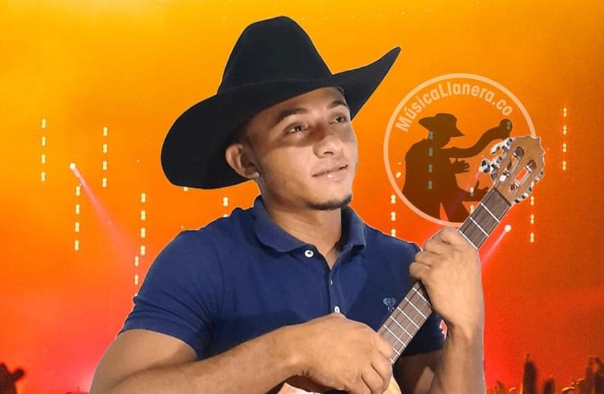 Carlos Carrillo cantante de musica llanera.